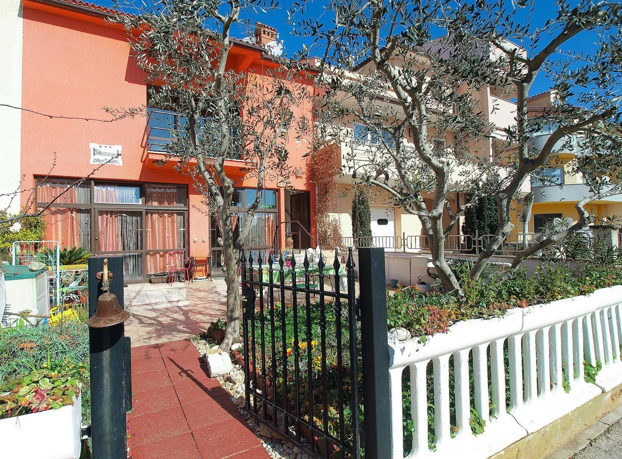 Apartments Kada 1571 Pula Exterior photo